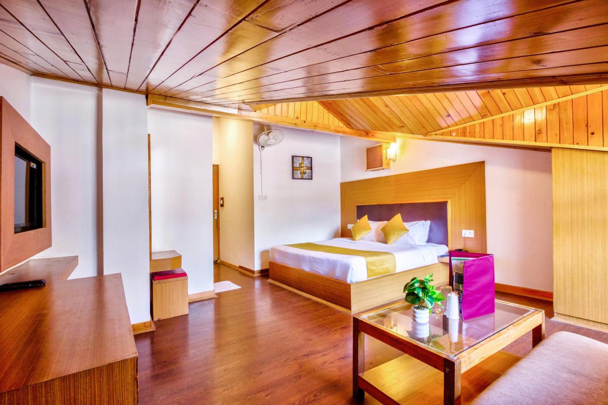 Hotel Greenfields Manali  Ngoại thất bức ảnh