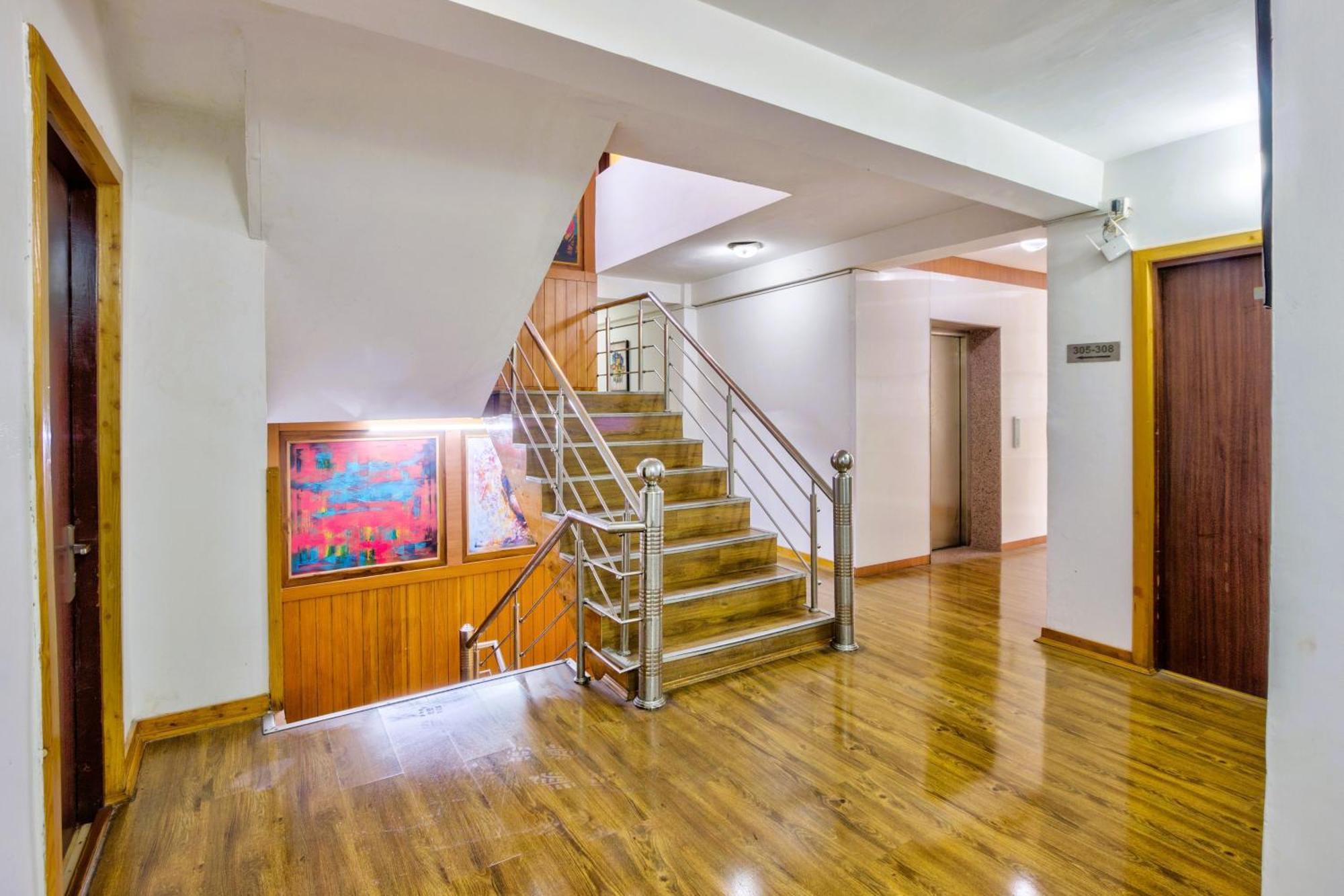 Hotel Greenfields Manali  Ngoại thất bức ảnh